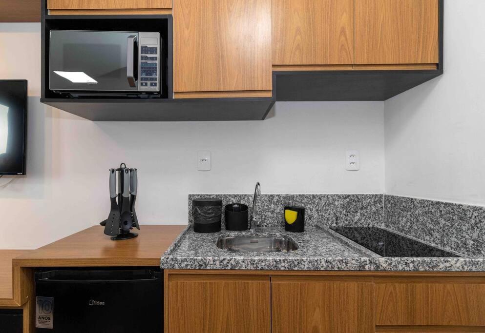 Loft Novinho, Ar Condicionado, Ha 200m Do Metro Bras Apartamento São Paulo