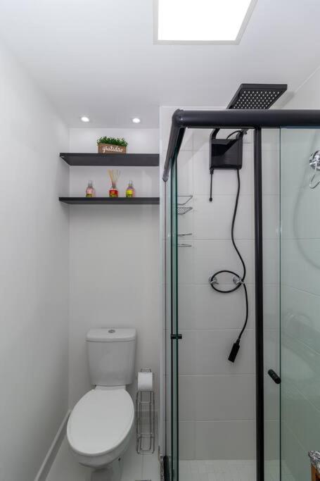 Loft Novinho, Ar Condicionado, Ha 200m Do Metro Bras