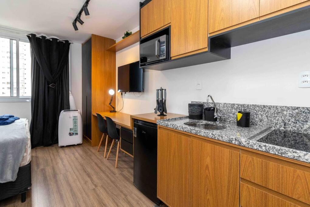 Loft Novinho, Ar Condicionado, Ha 200m Do Metro Bras * São Paulo